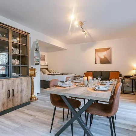 Huswell - Charming With Terrace Nearby The Apartment Middelkerke