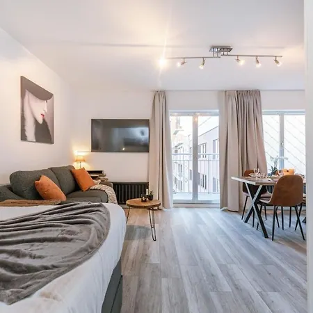 Huswell - Charming With Terrace Nearby The Apartment Middelkerke