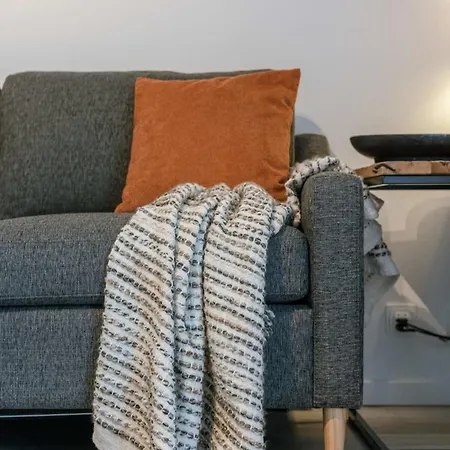 Apartment Huswell - Charming With Terrace Nearby The *